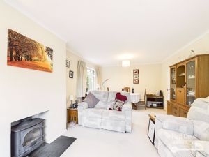 Sitting/Dining Room- click for photo gallery